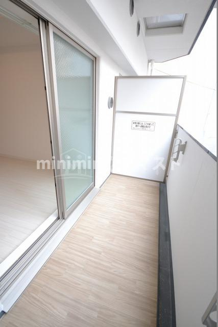 ミラージュパレス上本町のバルコニー