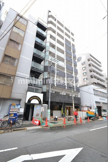 ミラージュパレス上本町のエントランス