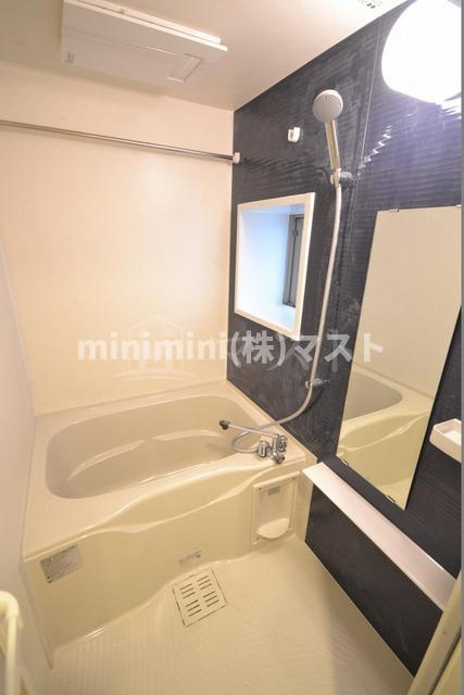 ミラージュパレス上本町の浴室