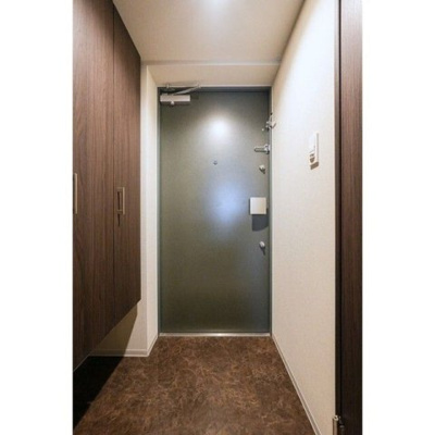 【玄関】 | ウェルスクエア駒場東大前