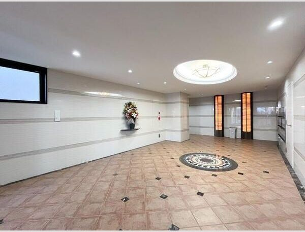 Luxe淡路のロビー