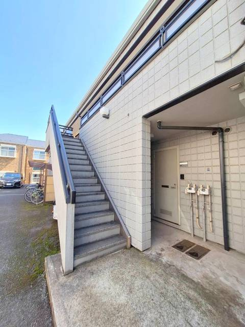 メゾンアゼリアのロビー|耐震耐火性に優れた旭化成へーベルメゾン