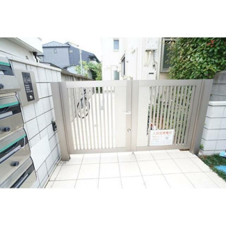 【エントランス】