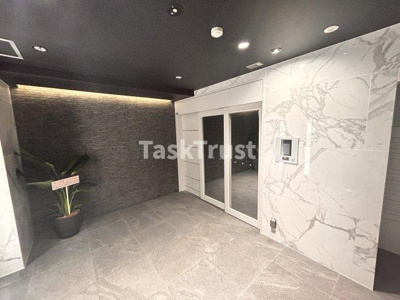 【エントランス】 | セレーノ南森町