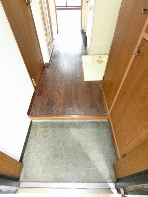 セレッソコート梅田東の玄関