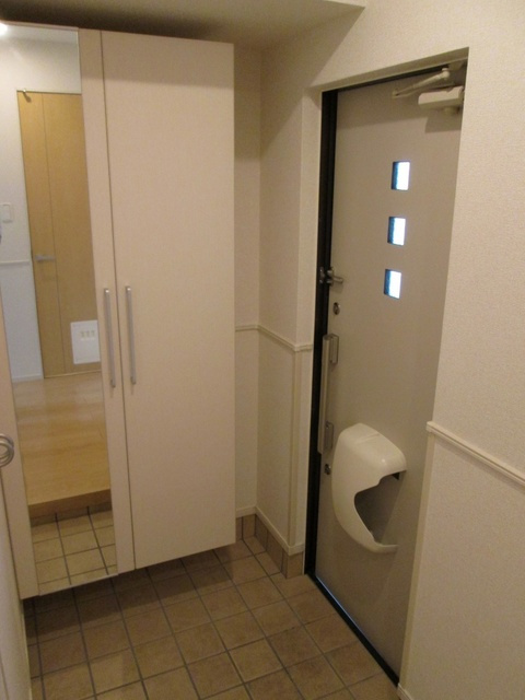 ブロフーモの玄関