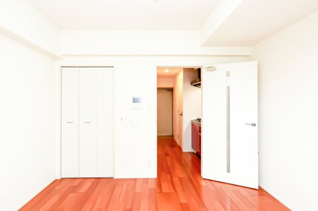 サヴォイ箱崎セントリシティ　2階の居間・リビング|別号室のものです。現状優先になります。