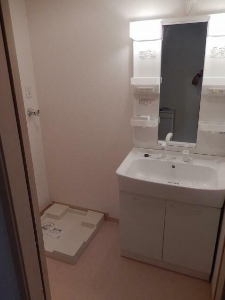 リュエル・サンパティークｉ　Ｂの洗面所