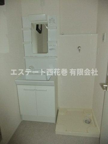 花巻市南万丁目のアパートの洗面所