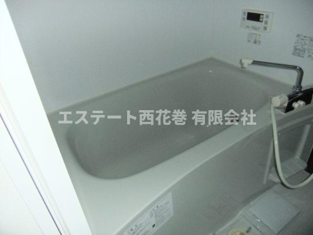 花巻市南万丁目のアパートの浴室