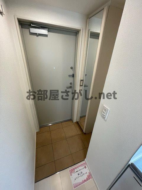 ハーモニーフラッツ神楽坂【分譲賃貸11月下旬入居可】の玄関