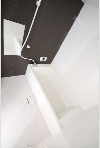 メゾネット マイリ Ⅱの浴室