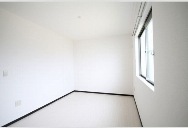 メゾネット マイリ Ⅱの内装