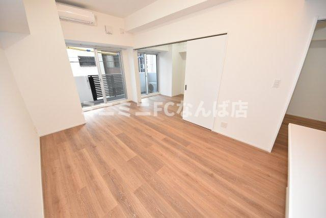 BANIX北堀江の居間・リビング