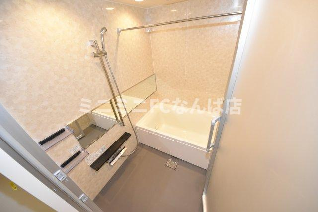 BANIX北堀江の浴室