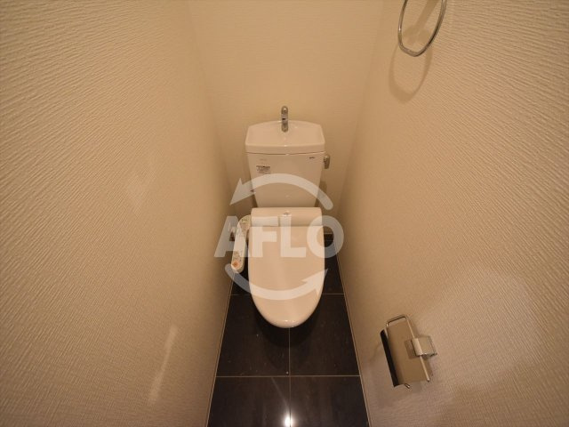 BLAU本町東のトイレ|BPRレジデンス本町東　温水洗浄便座