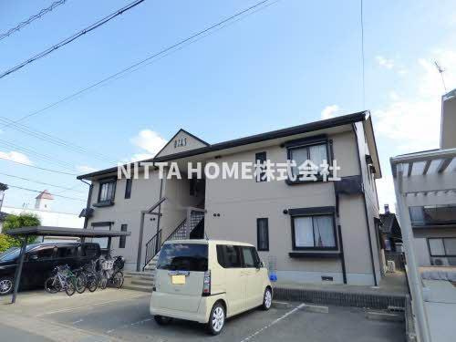 エストヴィルⅡの駐車場|車1台分賃料に込み◎