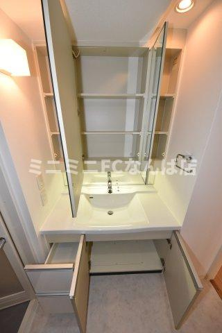 ラヴィータ日本橋