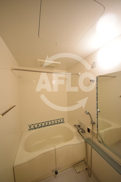 アプリーレ堺筋本町の浴室|アプリーレ堺筋本町　風呂