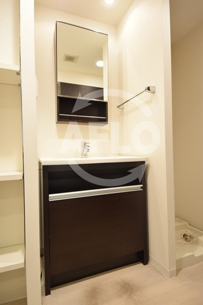 アプリーレ堺筋本町の独立洗面台|アプリーレ堺筋本町　独立洗面台