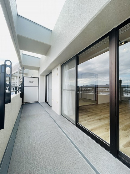 【バルコニー】 | アーサー春日パークヒルズ