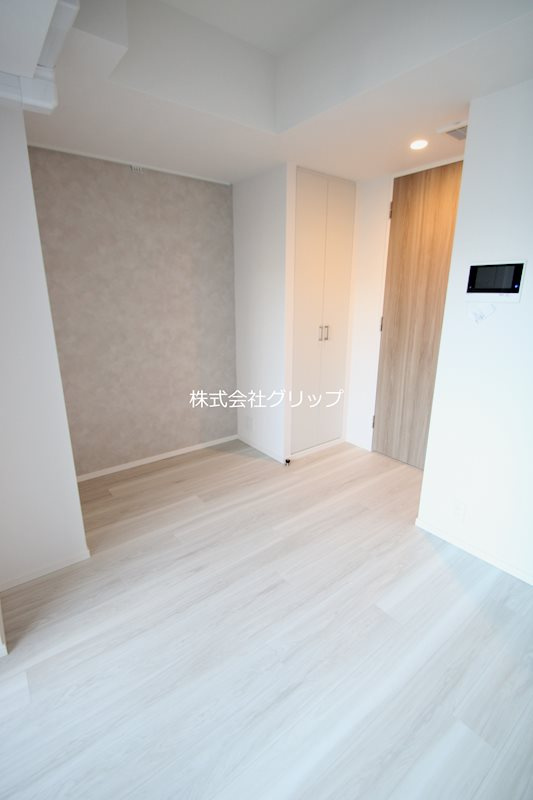 パークアクシス横浜阪東橋の居間・リビング