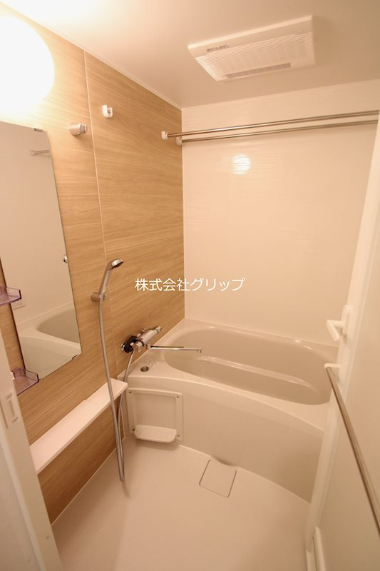 パークアクシス横浜阪東橋の浴室