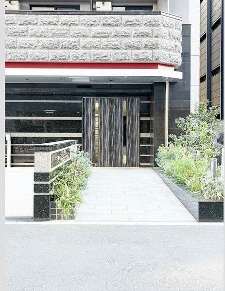 S-RESIDENCE新大阪Rishのエントランス
