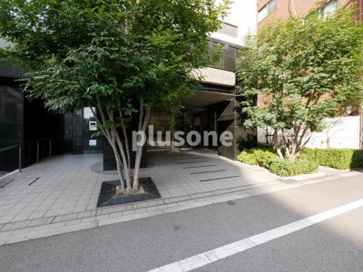 【エントランス】 | ルーセントオーデン難波