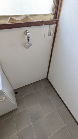 阿左美N戸建の設備|洗濯機置き場