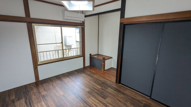 阿左美N戸建の洋室|1階