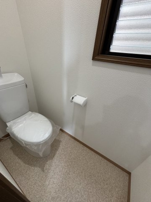 【トイレ】 | 寝屋川市高宮新町一戸建て