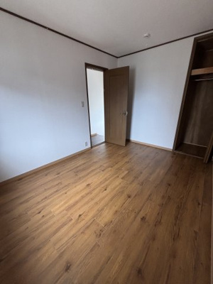 【洋室】 | 寝屋川市高宮新町一戸建て