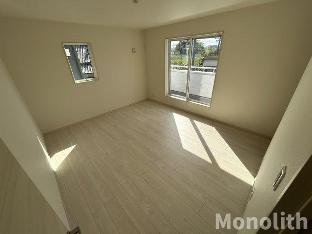 岸和田市三田町戸建の洋室