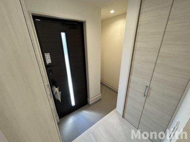 岸和田市三田町戸建の玄関