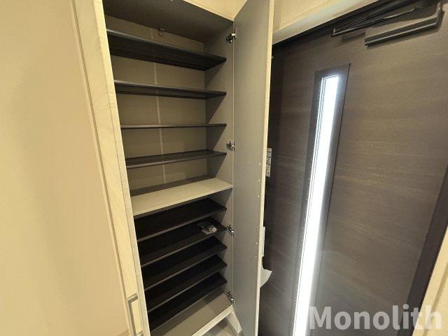 岸和田市三田町戸建の収納