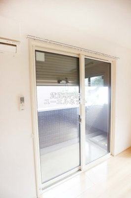 【設備】 | クレール桃山台 | シャッター雨戸で防犯対策◎