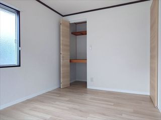 沖村コーポ　C棟の寝室