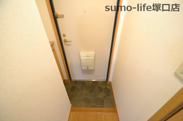 ADESSOの玄関