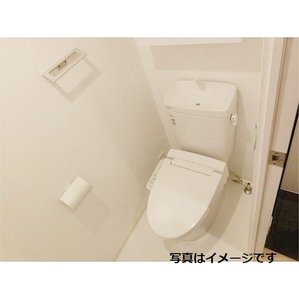 ZOOM神宮前の内装