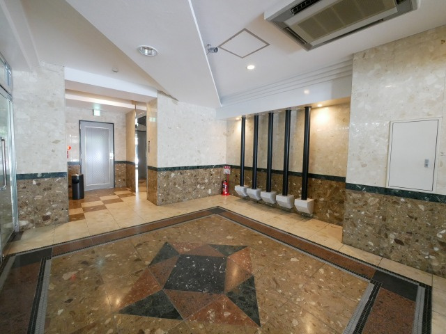 シティライフ京町堀のロビー