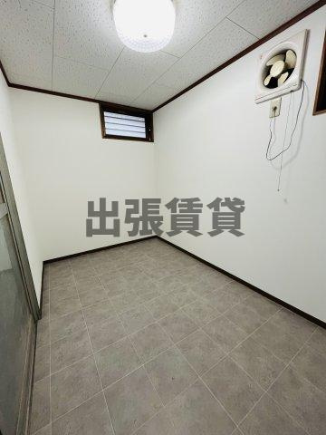 蟹江南⼾建の内装