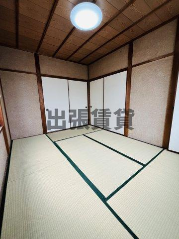 蟹江南⼾建の和室