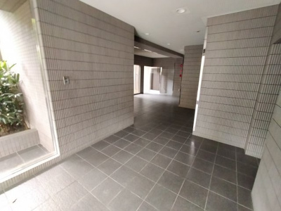 【エントランス】 | AuroraCourt大東