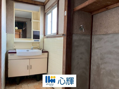 【その他】 | 宇部市大字東須恵土地（東須恵1177-1他、計6筆）／古家付き・現状渡し・約372坪 | 洗面所