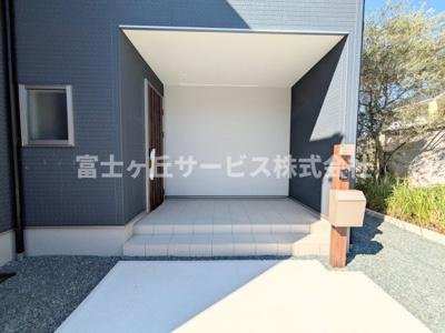 【エントランス】 | 豊橋市下地町 新築一戸建て 2号棟 | エントランスです