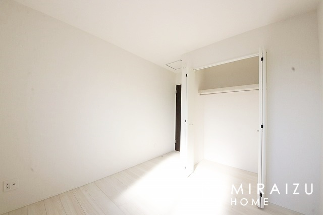 【子供部屋】 | 日当たりの良いお家は嬉しいですよね。それぞれ価値観が分かれる箇所です、実際に内覧して日当たりの心地よさをご体感下さいね♪