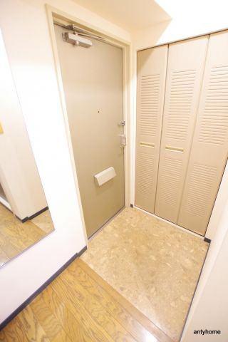 松下善ビル　仲介手数料無料の玄関