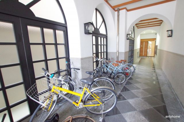 松下善ビル　仲介手数料無料の駐車場