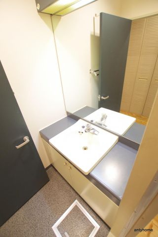 松下善ビル　仲介手数料無料の洗面所